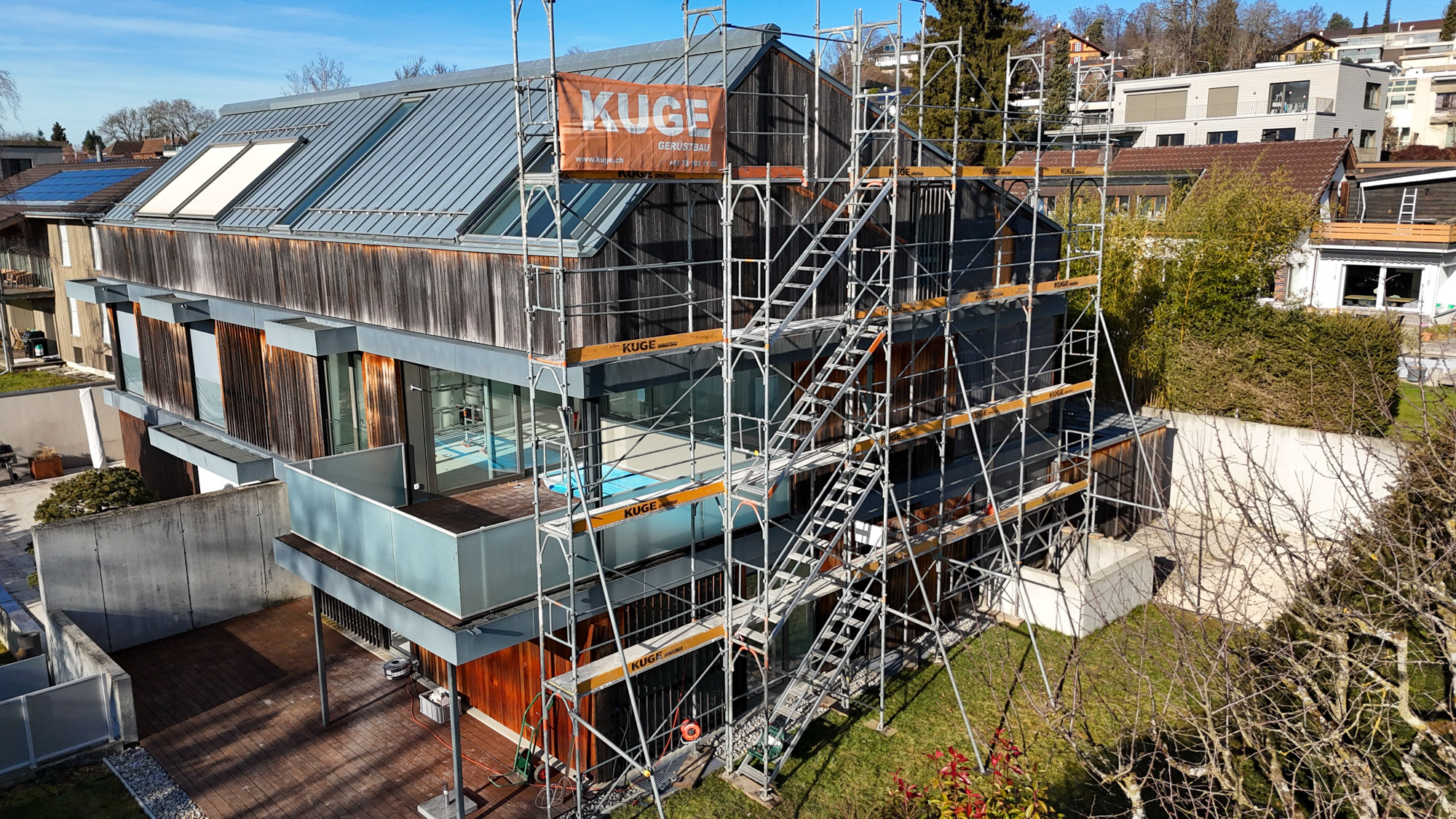 Gerüstbau Projekt in Ostermundigen – Foto: KUGE Bau AG